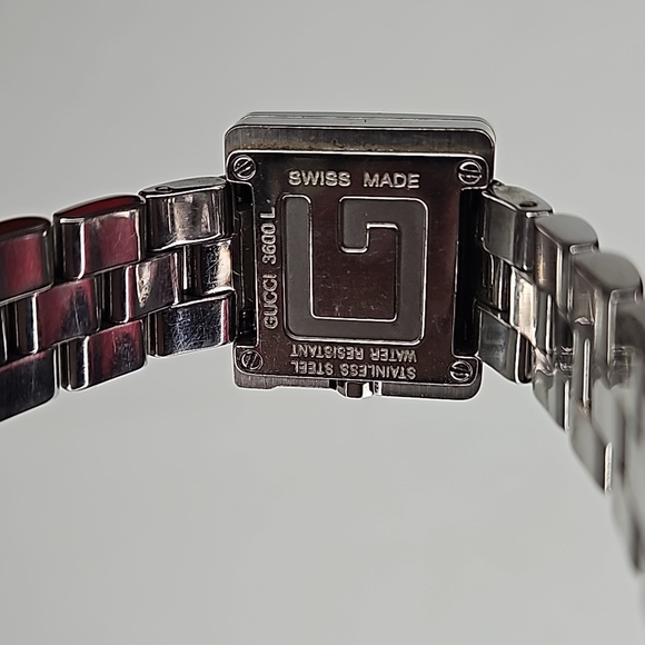 Authentic Gucci "G" 3600L Ladies 29mm Watch - Picture 10 of 13